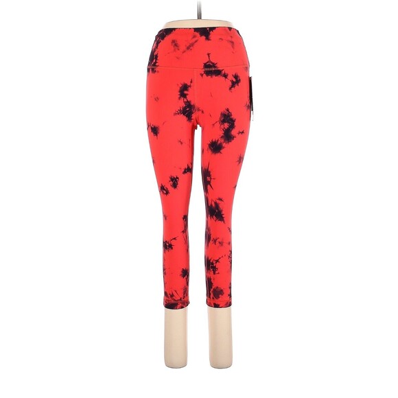 LULULEMON ATHLETICA Tie Dye Red Black Wunder Train HR Crop...